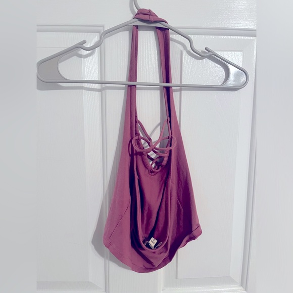 Express Halter - Picture 2 of 2